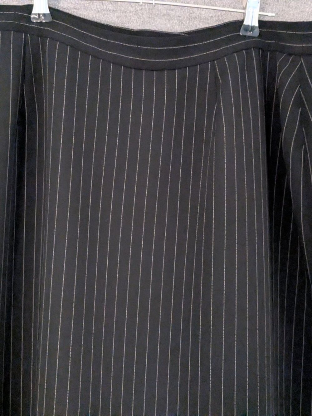 Vintage Le Suit Full Length 14W Pin Striped Black Skirt - Picture 5 of 5